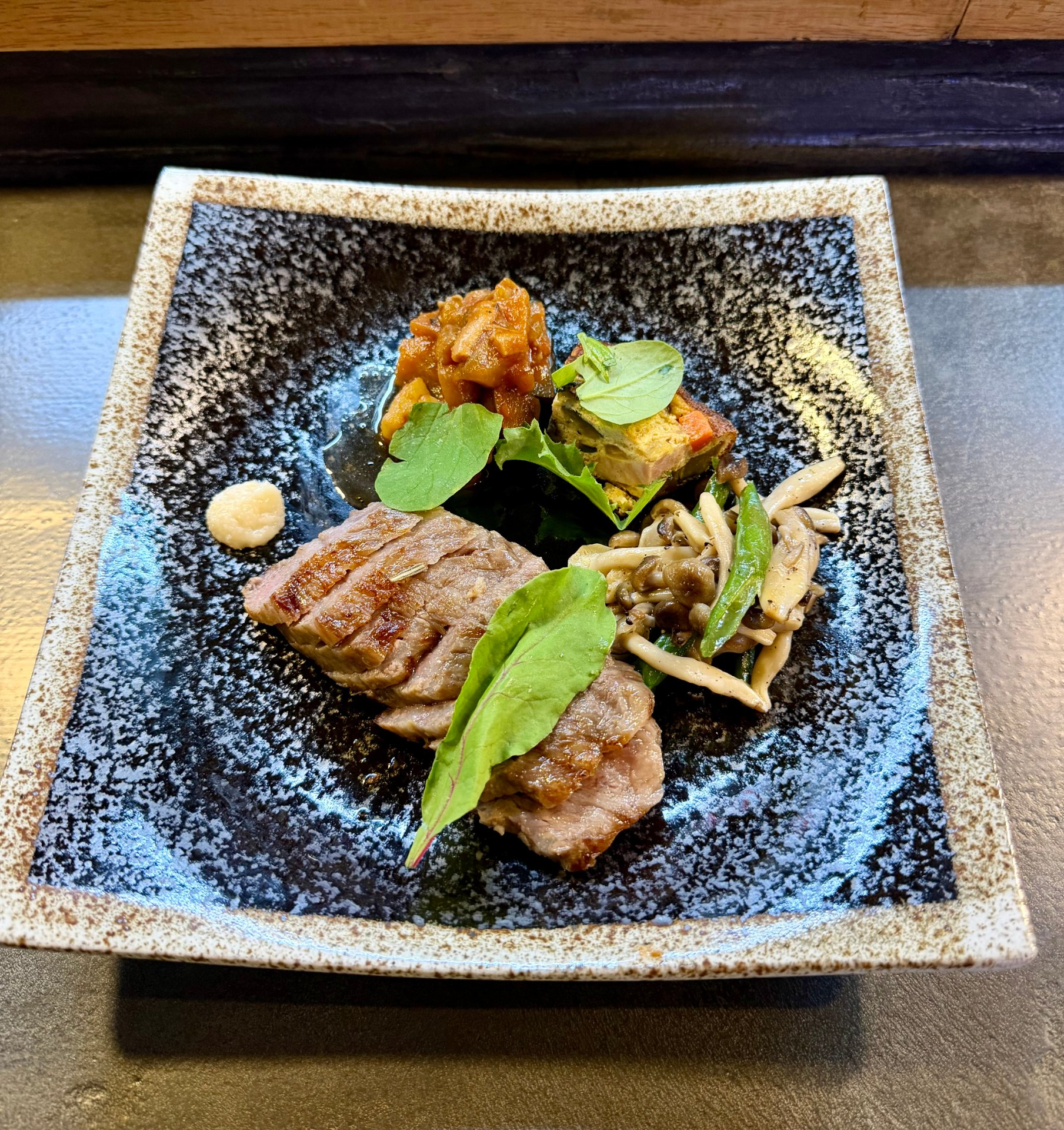 チキングリル ~トマトソースと野菜を添えて~